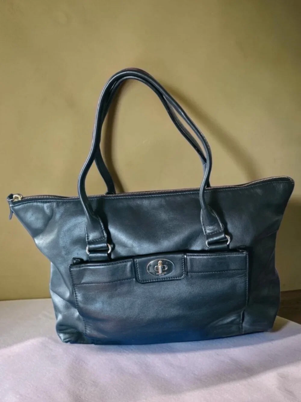 EUC KATE SPADE Hampton Road 